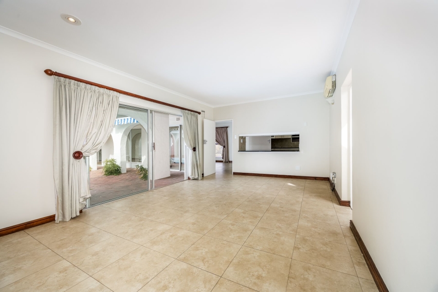 4 Bedroom Property for Sale in Valmary Park Western Cape